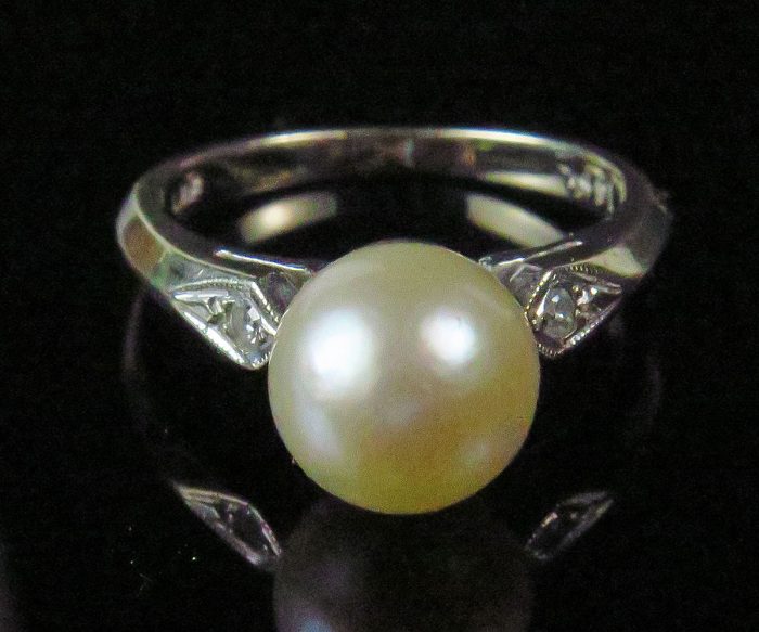 Gold Pearl and Diamond Ring