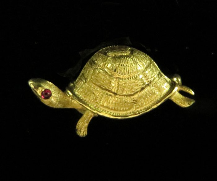 Gold Turtle Pin