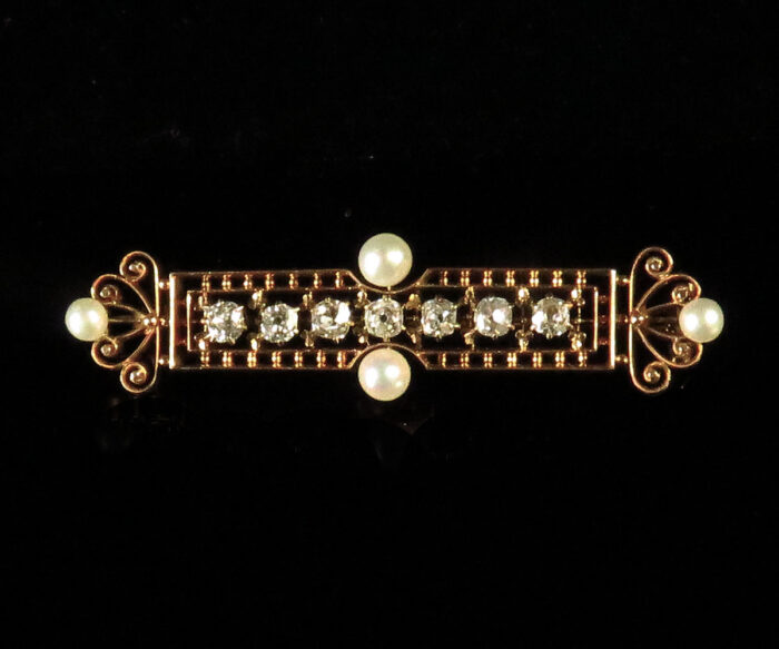 Edwardian Gold Diamond Bar Pin