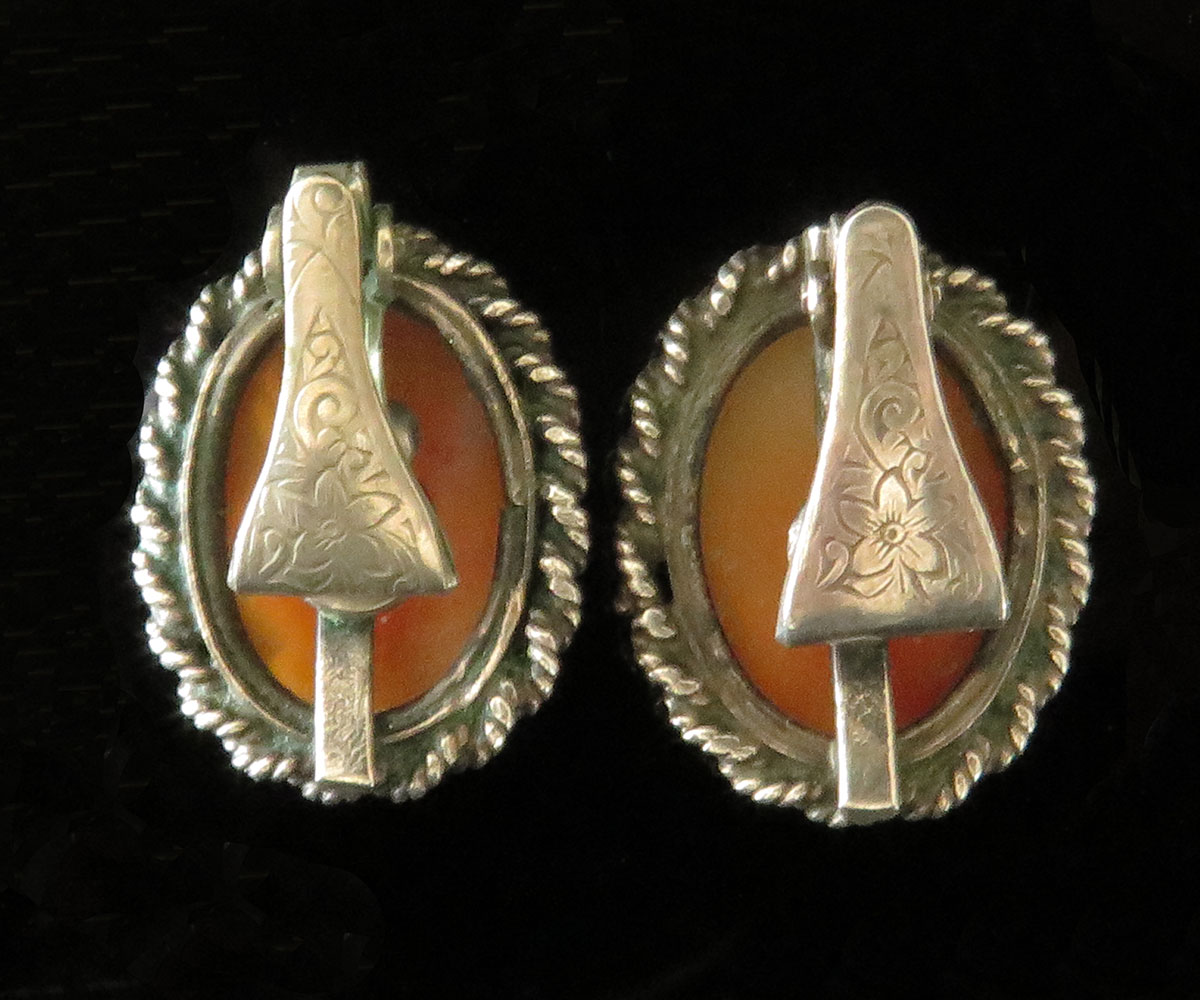 Co. Clip Graces & Estate Koblenz the Cameo Earrings Sterling Jewelry - & Shell Antique On Three of