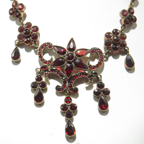 Czech Bohemian Garnet Necklace