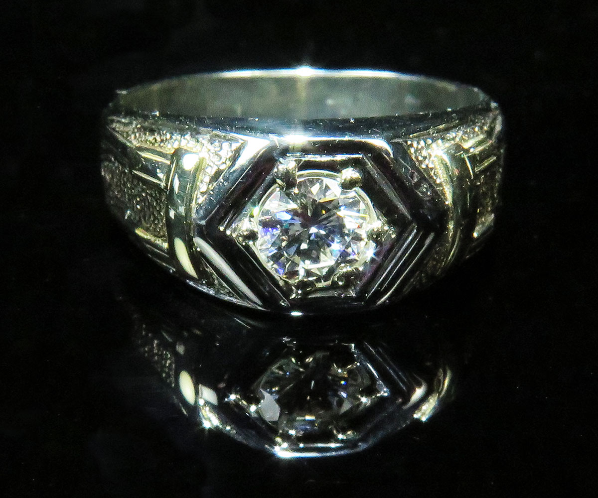 18K Gold Diamond Ring with Hexagon Design | Pachchigar Jewellers (Ashokbhai)