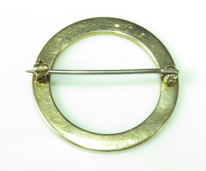 Vintage Gold Circle Pin - Image 2