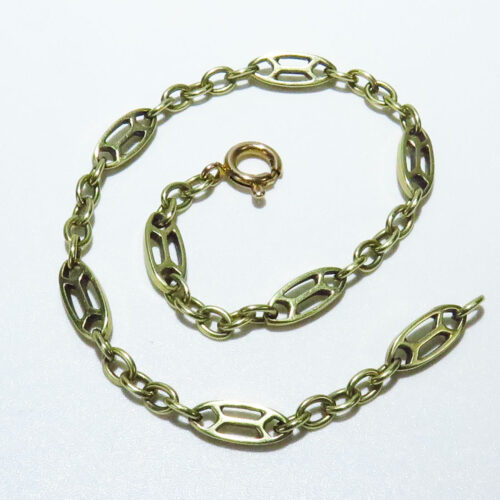 Victorian era Silver oval link heart bracelet