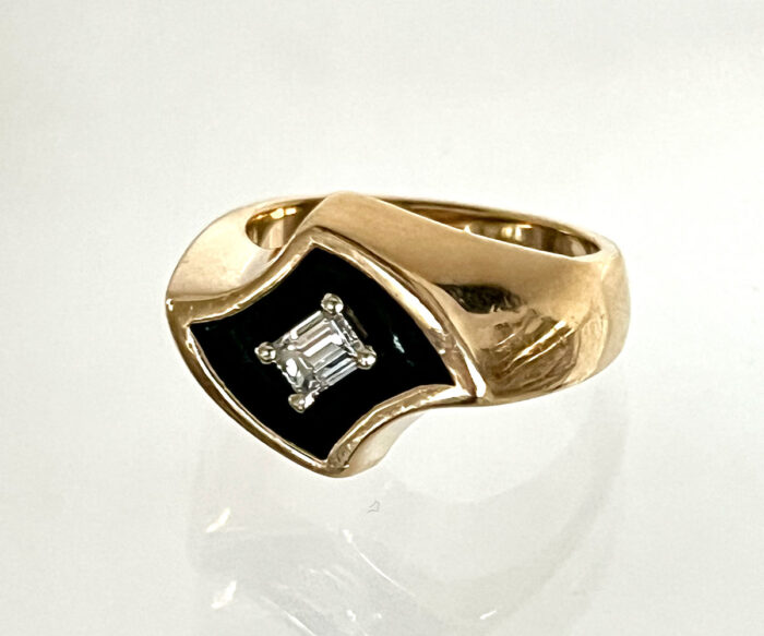 Men's Gold & Diamond Ring