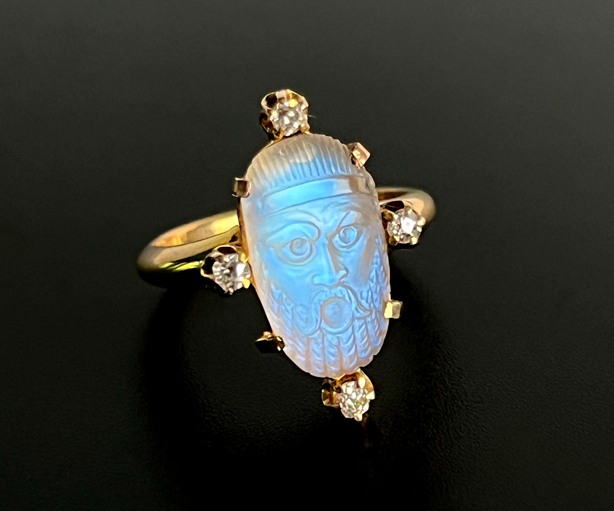 7361FCarvedMoonstoneandDiamondsGoldRing